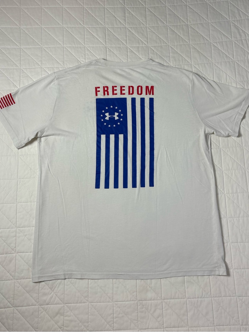 Under Armour UA Freedom USA Flag Graphic T-Shirt - White Men's XL Extra Large